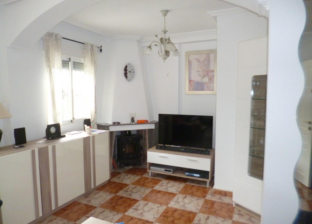 Resale - Semi-Detached - Playa Flamenca