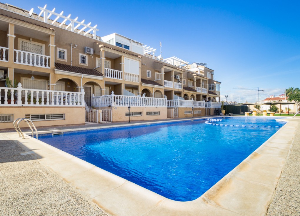 Resale - Semi-Detached - Playa Flamenca