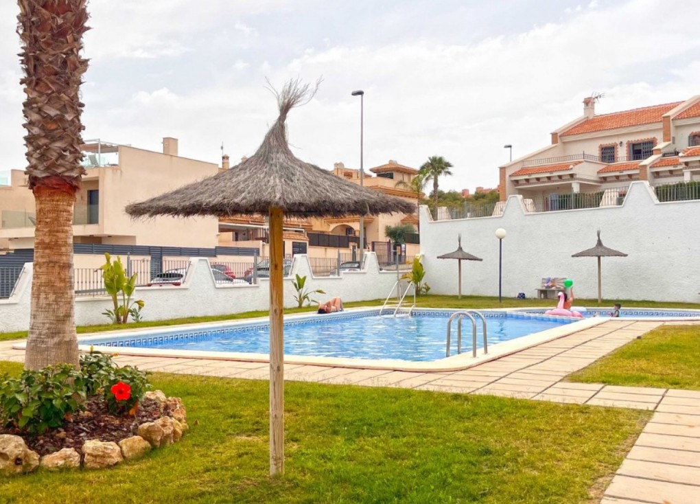 Resale - Semi-Detached - San Miguel de Salinas