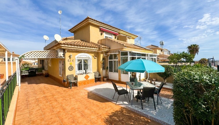 Semi-Detached - Resale - Torrevieja - Los Altos