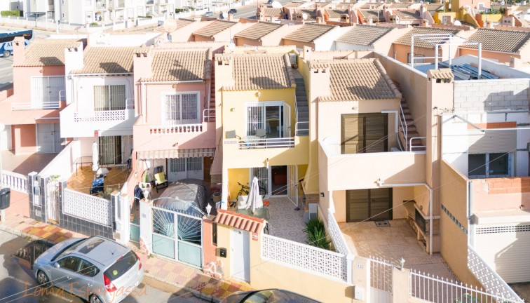 Semi-Detached - Resale - Torrevieja - Los Frutales