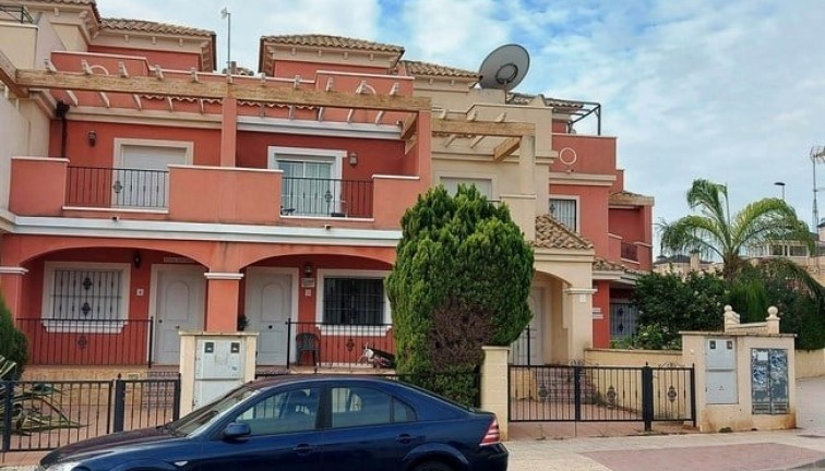 Resale - Duplex apartment - Villamartín