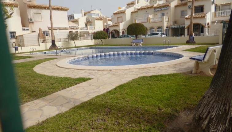 Resale - House - Quad - Playa Flamenca
