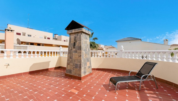 Återförsäljning - Fristående hus - Orihuela Costa - Playa Flamenca