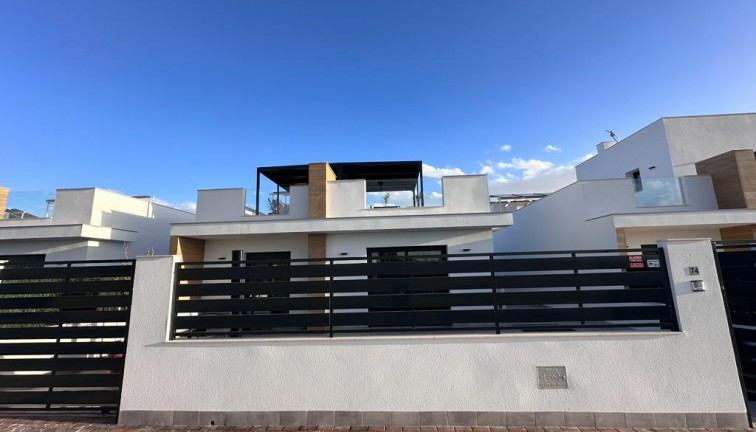 Resale - Chalet - Torre Pacheco - Roldán