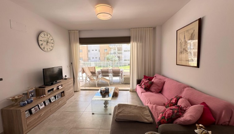 Resale - Apartment - Orihuela Costa - Villamartín