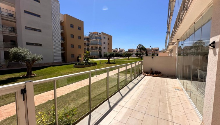 Återförsäljning - Lägenhet - Orihuela Costa - Villamartín