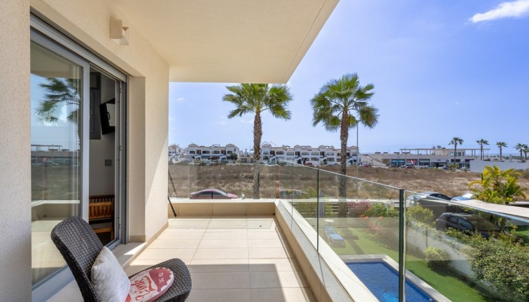 Resale - Chalet - Orihuela - Vistabella Golf