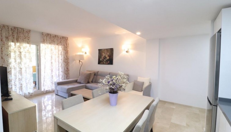 Resale - Apartment - Torrevieja - Punta Prima