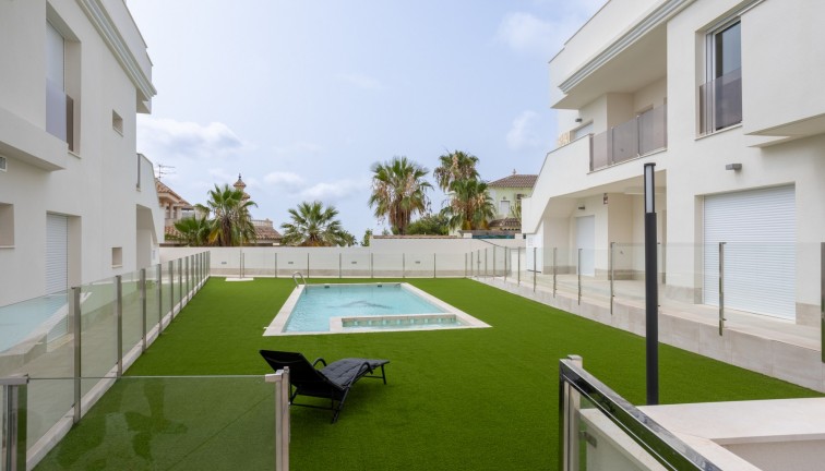 Resale - Apartment - San Miguel de Salinas - Villamartín