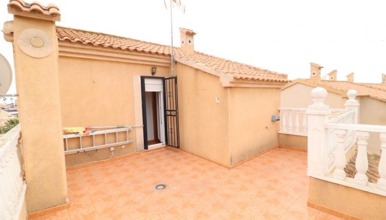 Resale - Chalet - Orihuela Costa - Los Altos