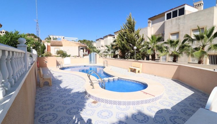 Resale - Chalet - Orihuela Costa - Villamartín