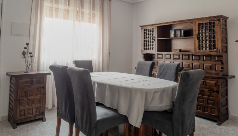 Återförsäljning - Duplex apartment (två våningar) - Torrevieja - Los Frutales