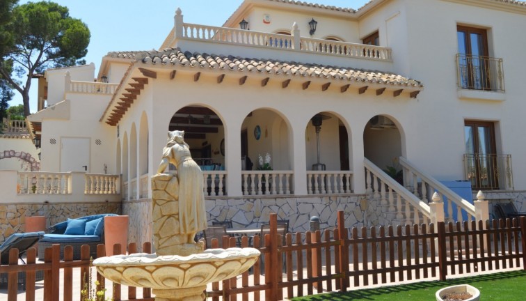 Återförsäljning - Fristående hus - Orihuela Costa - Villamartín