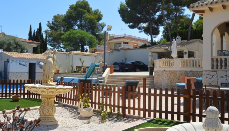 Återförsäljning - Fristående hus - Orihuela Costa - Villamartín