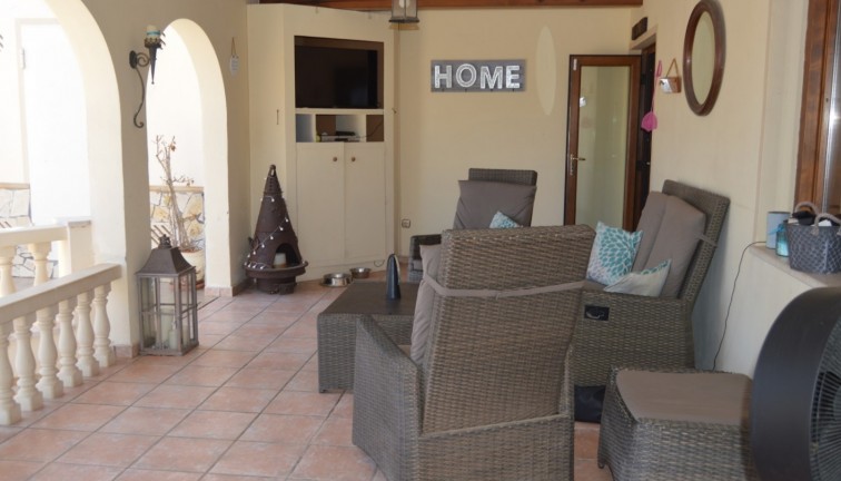 Resale - Chalet - Orihuela Costa - Villamartín