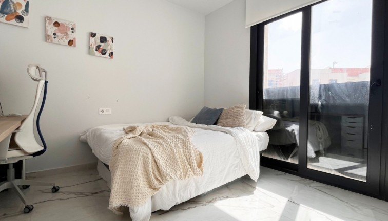 Resale - Apartment - Torrevieja - Los Altos