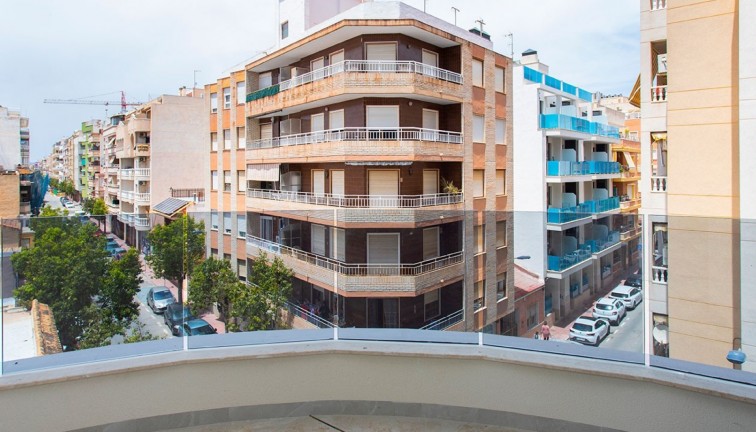 Återförsäljning - Lägenhet - Torrevieja - Playa del Cura