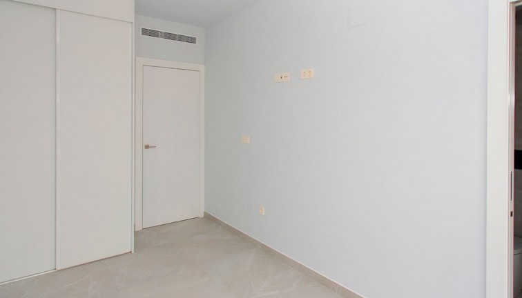 Resale - Apartment - Torrevieja - Playa del Cura