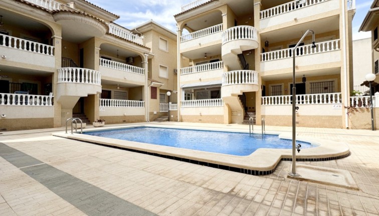 Resale - Apartment - Orihuela Costa - La Florida