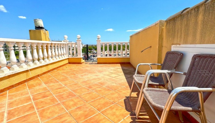 Jälleenmyynti - Erillistalo - Torrevieja - Los Balcones