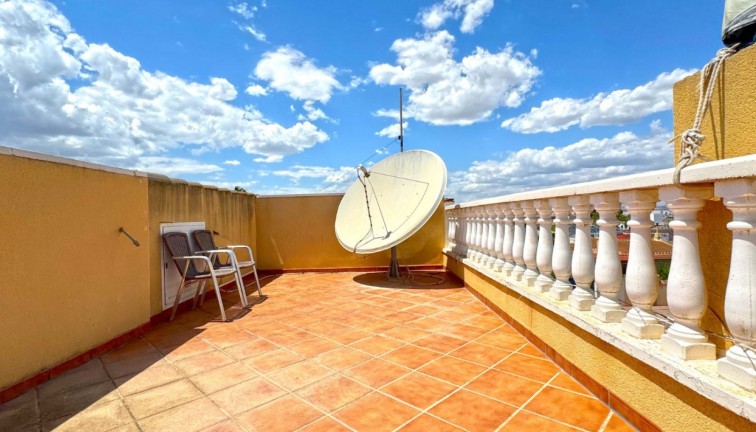 Jälleenmyynti - Erillistalo - Torrevieja - Los Balcones