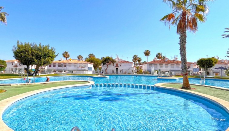 Resale - Apartment - Torrevieja - Los Balcones