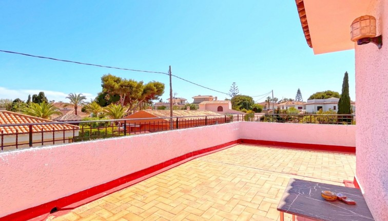 Resale - Chalet - Orihuela Costa - Cabo Roig