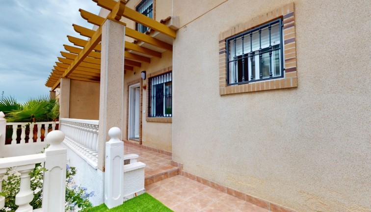 Resale - Semi-Detached - Orihuela Costa - Villamartín