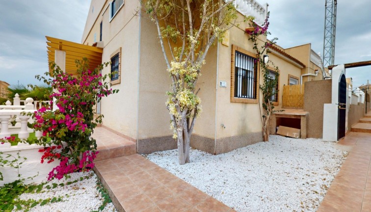 Resale - Semi-Detached - Orihuela Costa - Villamartín