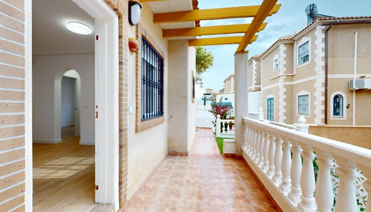 Resale - Semi-Detached - Orihuela Costa - Villamartín