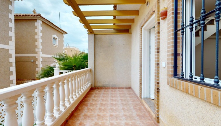 Resale - Semi-Detached - Orihuela Costa - Villamartín