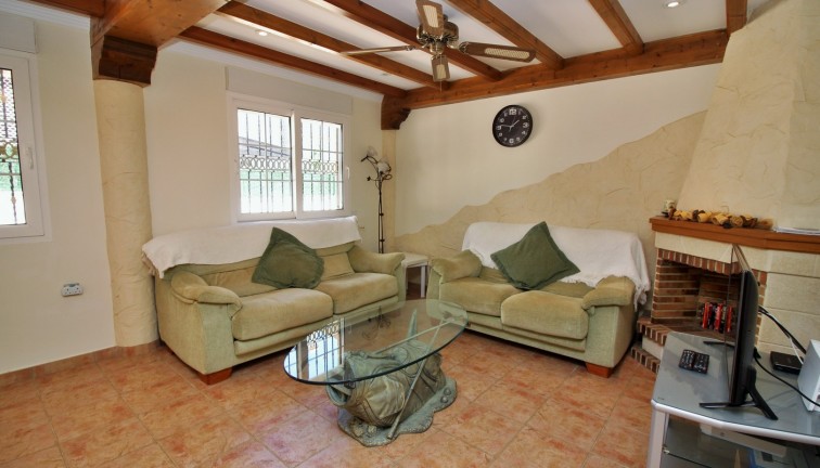 Resale - Chalet - Villamartín - Los Dolses