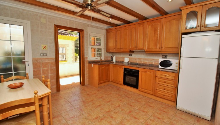 Resale - Chalet - Villamartín - Los Dolses