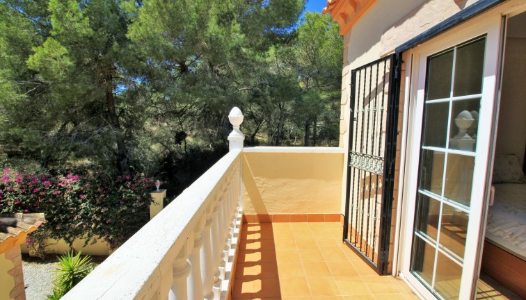 Resale - Chalet - Villamartín - Los Dolses