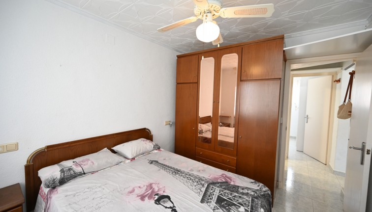 Jälleenmyynti - Bungalow - Torrevieja - Torretas