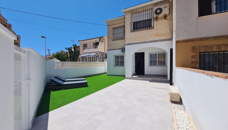 Resale - Semi-Detached - La Mata - LA MATA