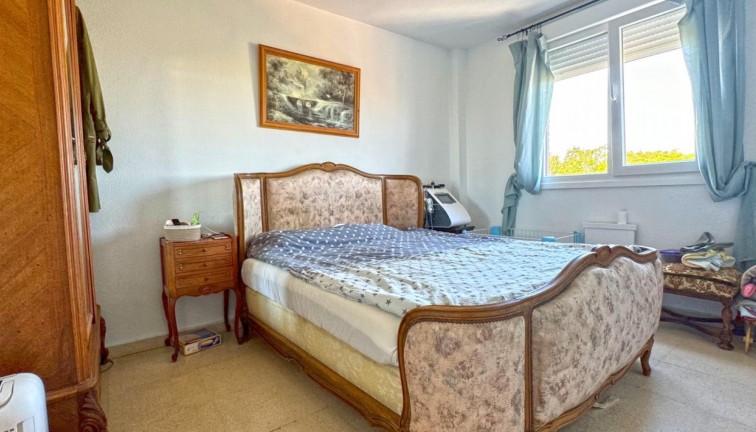 Resale - Apartment - Torrevieja - Acequion