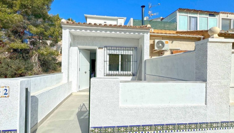 Resale - Chalet - Orihuela Costa - Villamartín