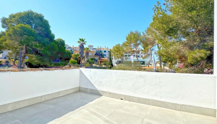 Resale - Chalet - Orihuela Costa - Villamartín