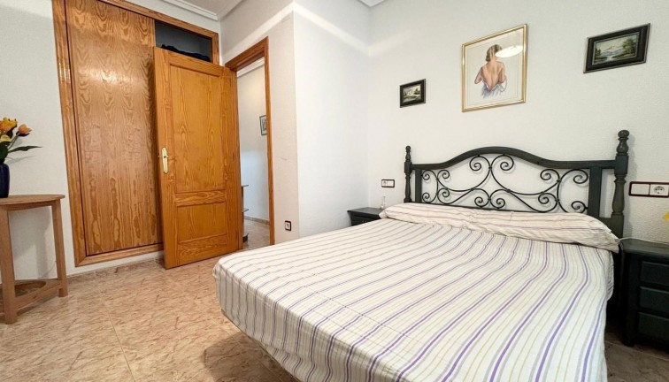 Resale - Apartment - Torrevieja - Playa del Cura