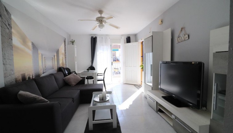 Jälleenmyynti - Bungalow - Orihuela Costa - Playa Flamenca