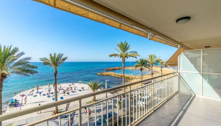 Resale - Apartment - Torrevieja - Playa del cura