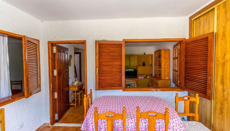 Resale - Bungalow - Pilar de la Horadada - Mil Palmeras