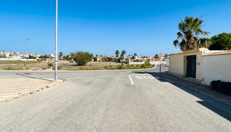 Återförsäljning - Fristående hus - Torrevieja - La Siesta