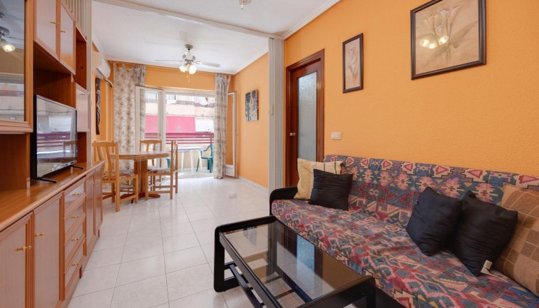 Resale - Apartment - Torrevieja - El molino