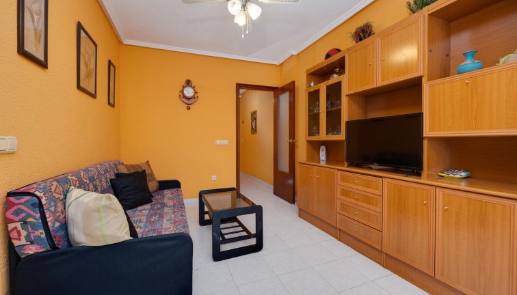 Resale - Apartment - Torrevieja - El molino