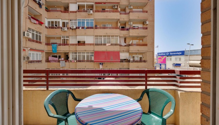 Resale - Apartment - Torrevieja - El molino