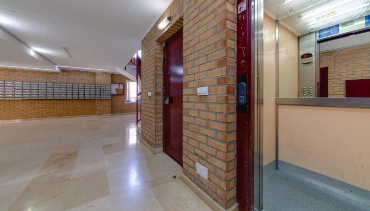 Resale - Apartment - Torrevieja - El molino