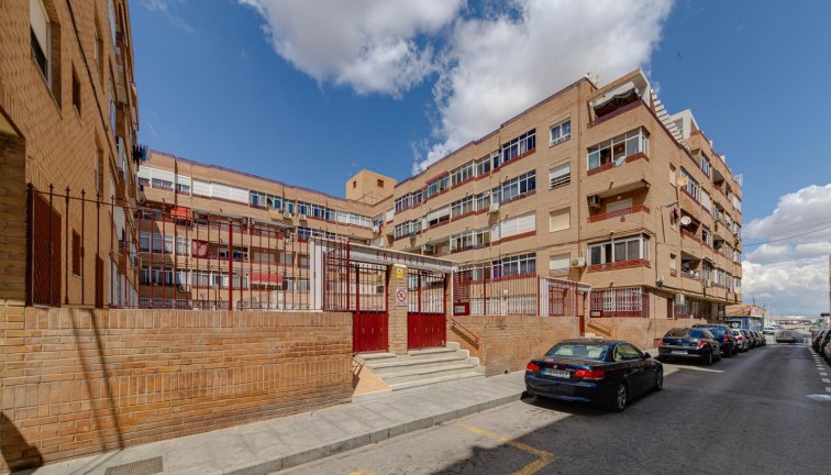 Resale - Apartment - Torrevieja - El molino